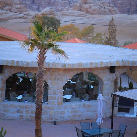 Petra Seasons Luxury Resort Al Hayy Esterno foto