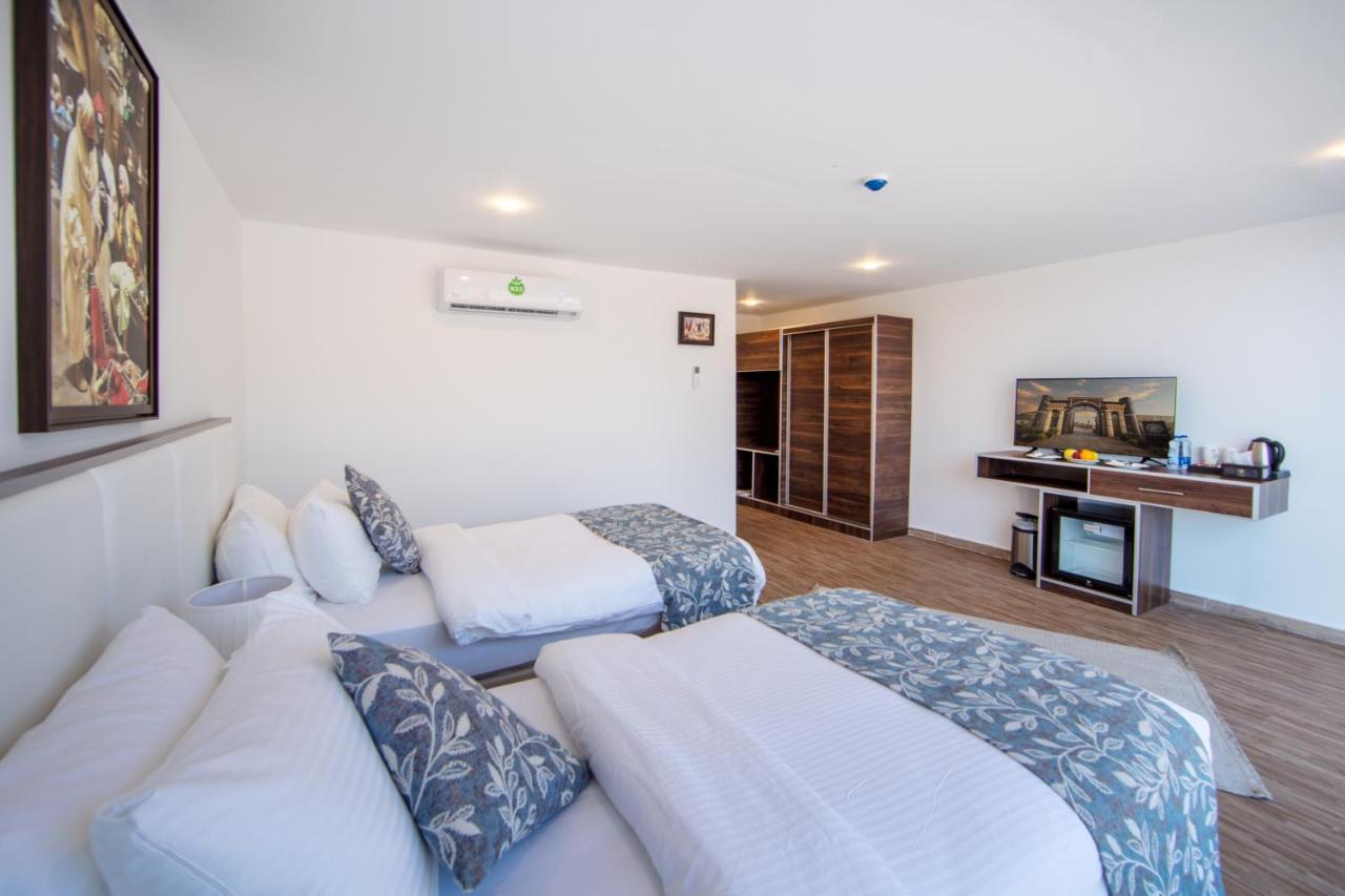 Petra Seasons Luxury Resort Al Hayy Esterno foto