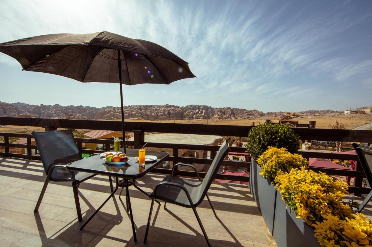 Petra Seasons Luxury Resort Al Hayy Esterno foto