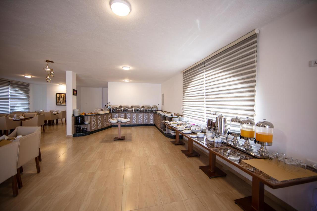 Petra Seasons Luxury Resort Al Hayy Esterno foto
