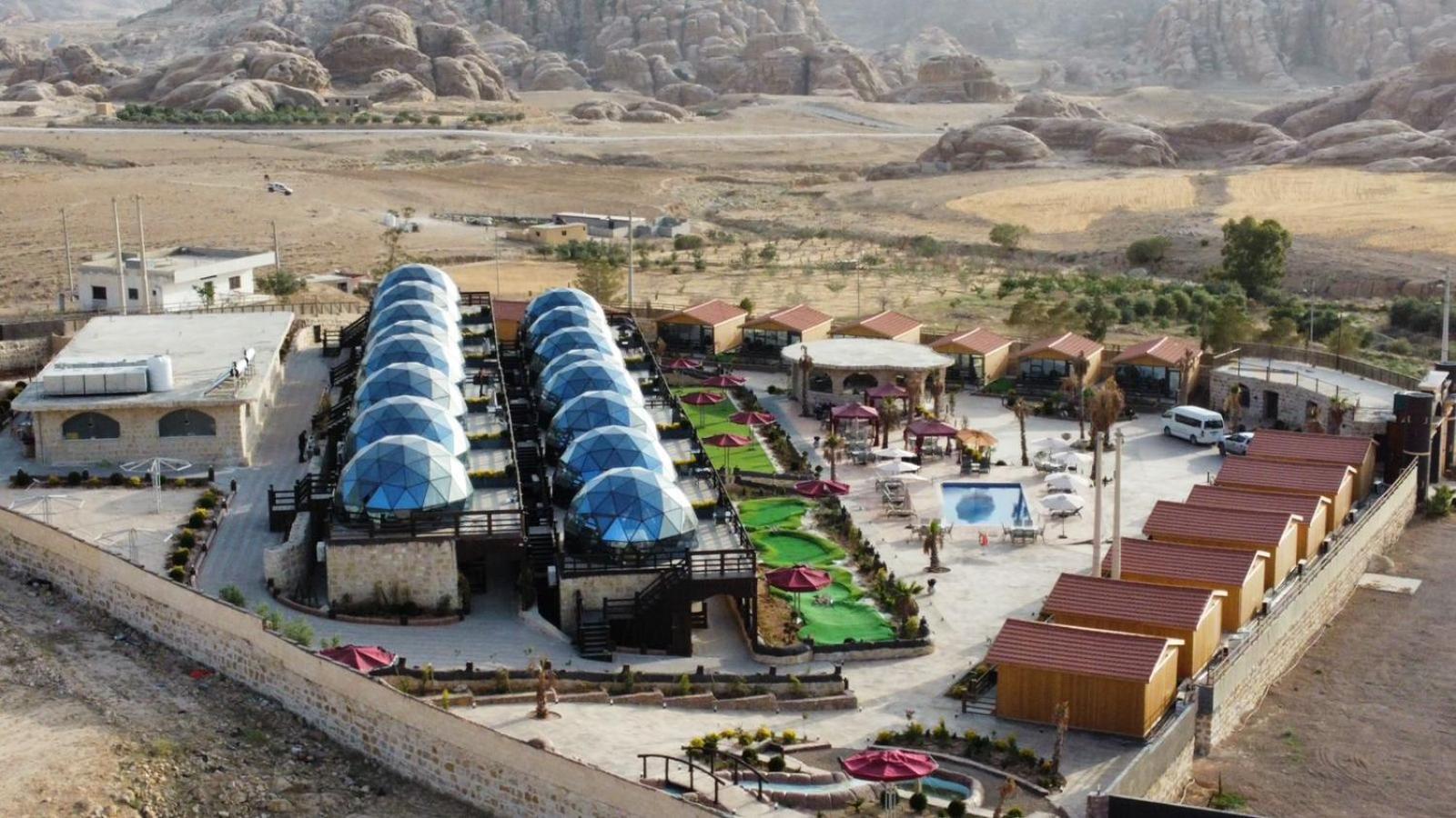 Petra Seasons Luxury Resort Al Hayy Esterno foto