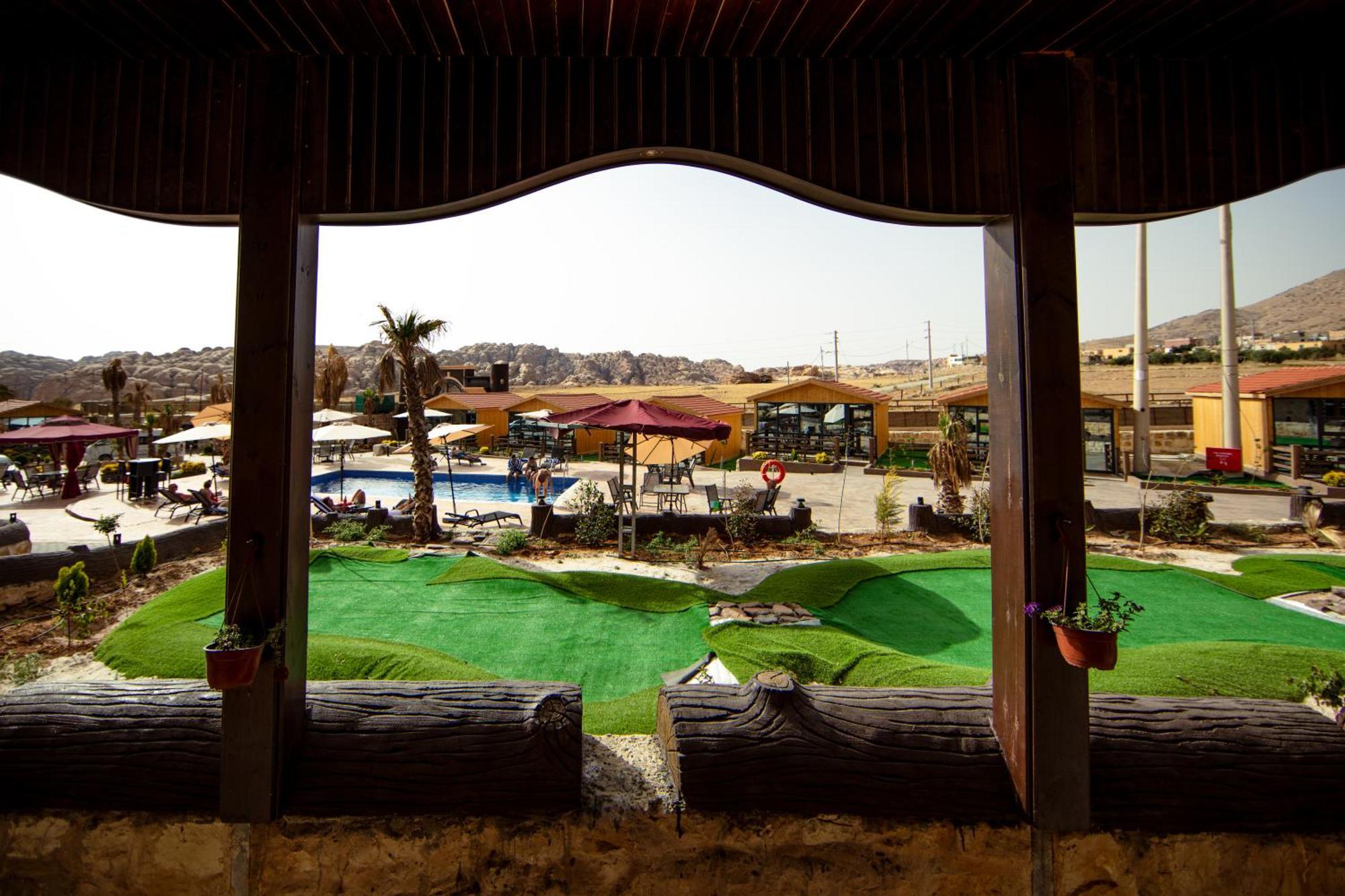 Petra Seasons Luxury Resort Al Hayy Esterno foto