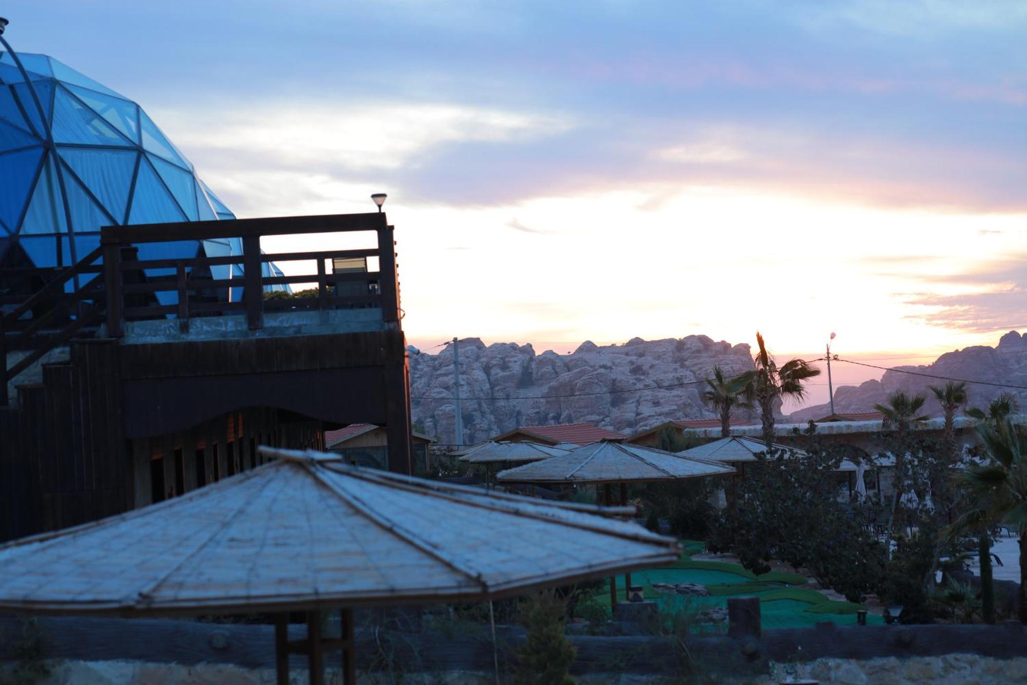 Petra Seasons Luxury Resort Al Hayy Esterno foto
